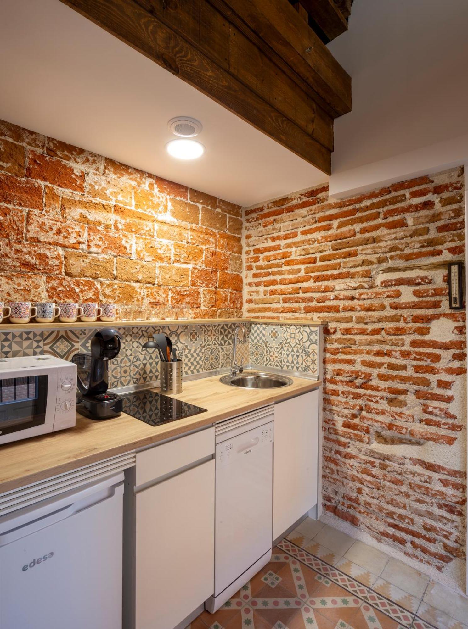 Apartamento Altior Catedral Homes Авила Экстерьер фото